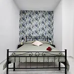 La Bella Terrazza A Materdei 4* Nápoly