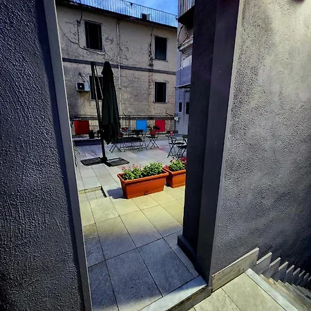 La Bella Terrazza A Materdei Pensjonat Neapol