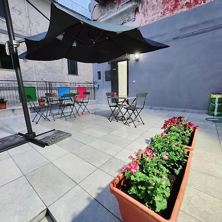 La Bella Terrazza A Materdei Guest house
