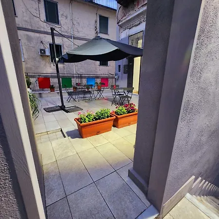 La Bella Terrazza A Materdei Guest house *